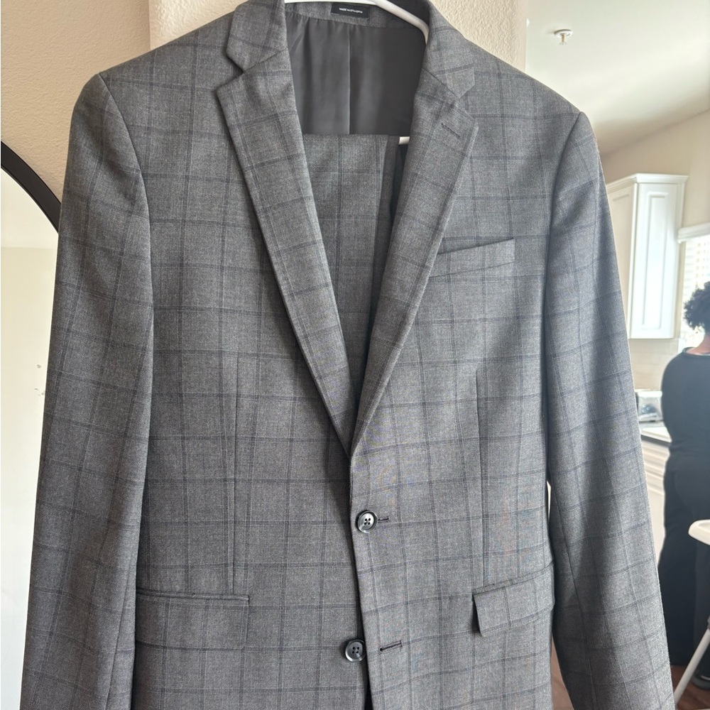 36R Slim Fit Grey with black stripe Suit